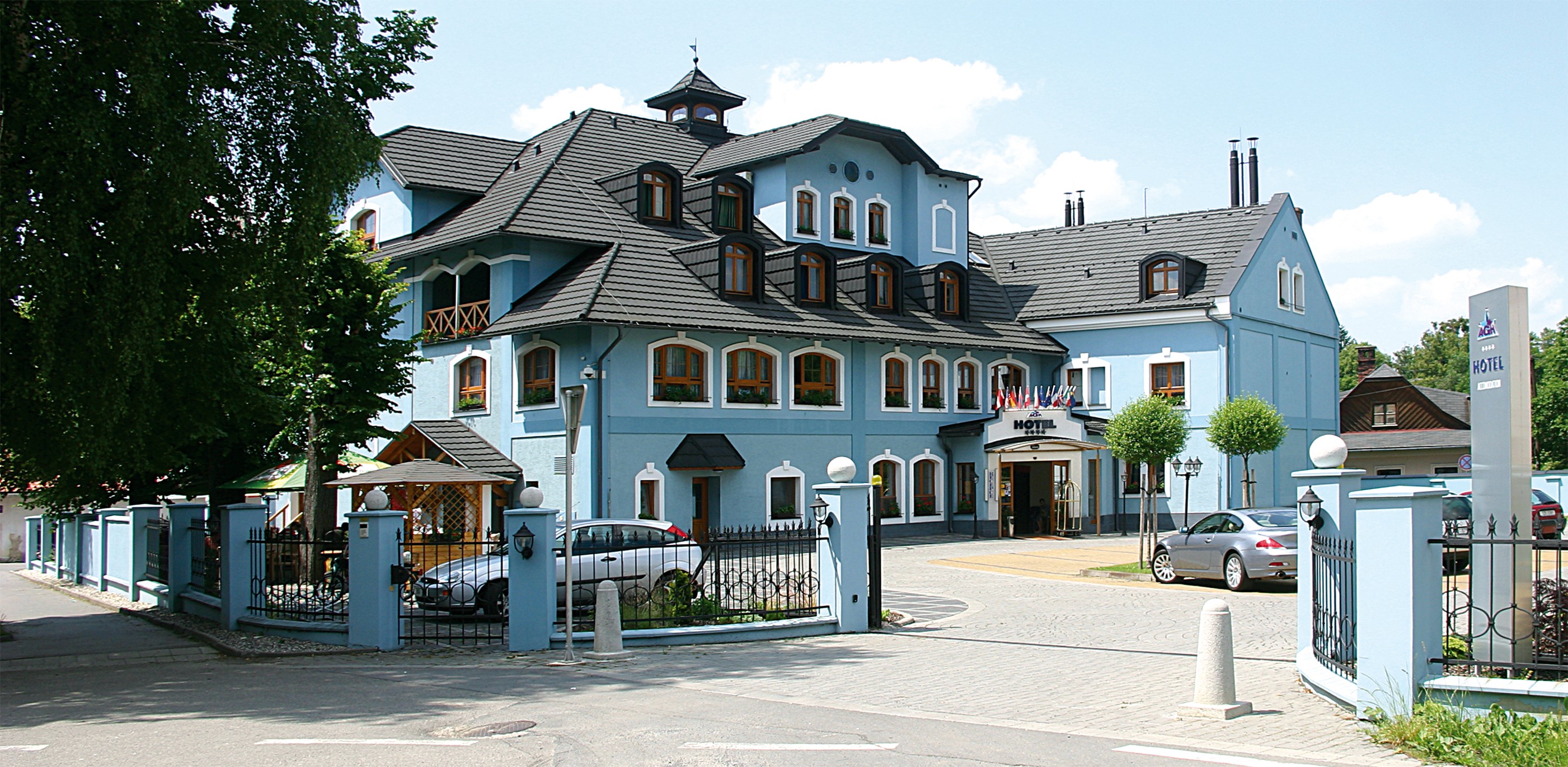 Hotel AGH.jpg